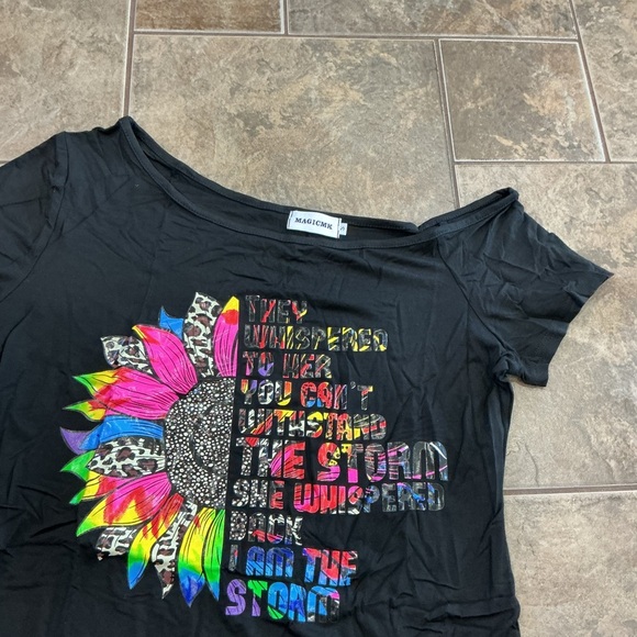 💰Make an offer, bundle and save💰 Black Graphic T-Shirt with Colorful Design - Picture 2 of 3